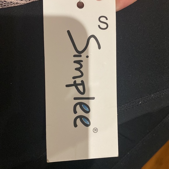 Maxi dress never worn - Picture 3 of 3